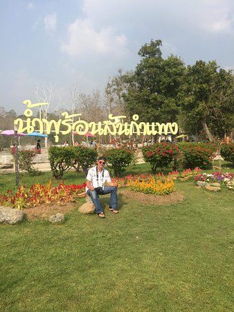 Sankampaeng Hot Springs